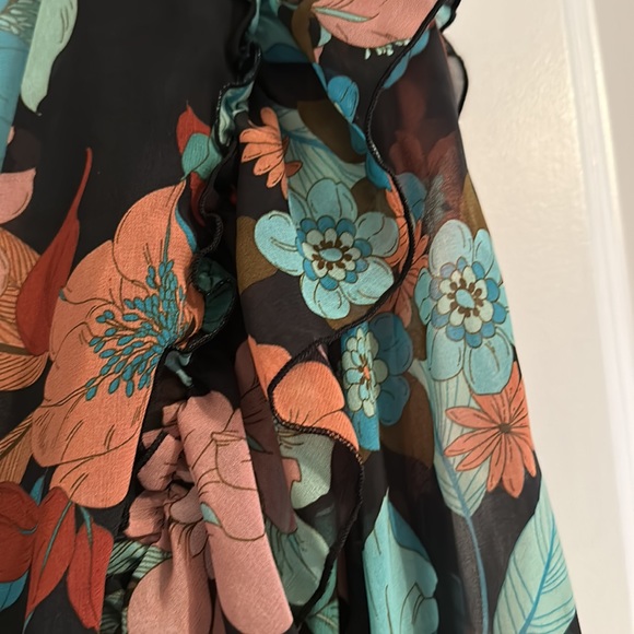 Zara floral midi dress - Picture 5 of 9